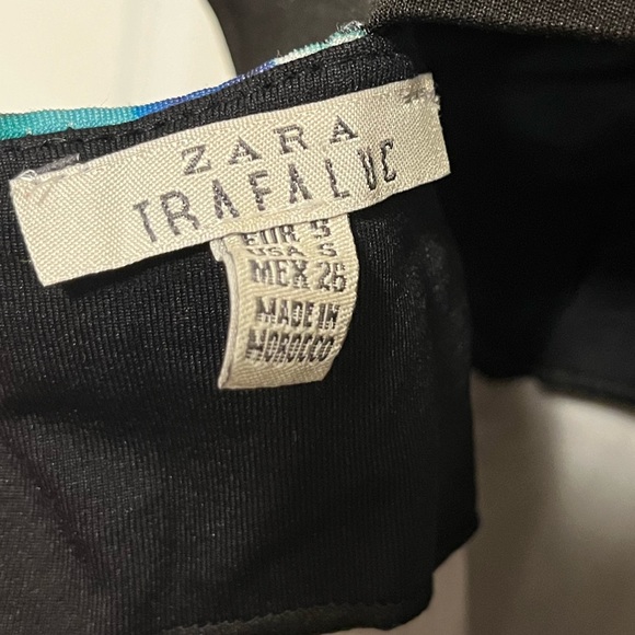 ZARA Trafaluc Cutout Floral Watercolour Top - Picture 5 of 6